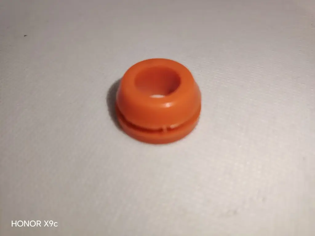 [IQSNNGC16] SI Drip Grommet (Clear / Orange)